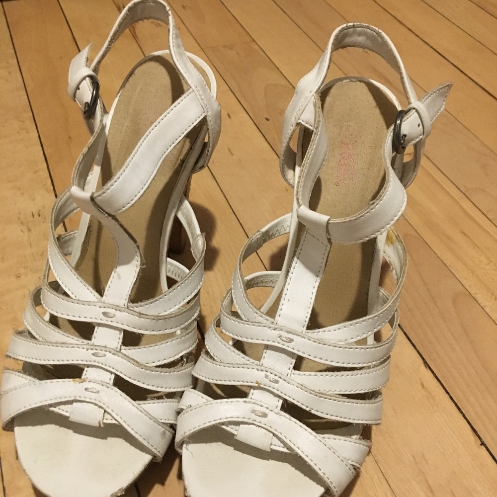 super cute heels 7/5 7 1/2